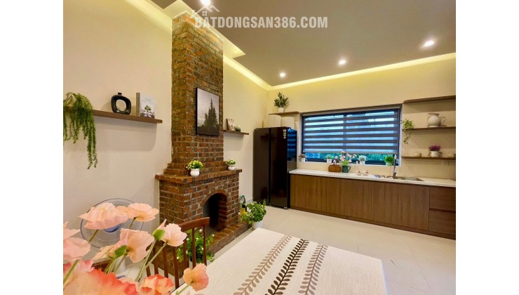 Cần Bán Nhà 203m² Sổ Hồng Riêng, 2 Phòng Ngủ, Không Gian Xanh Gần Đà Lạt